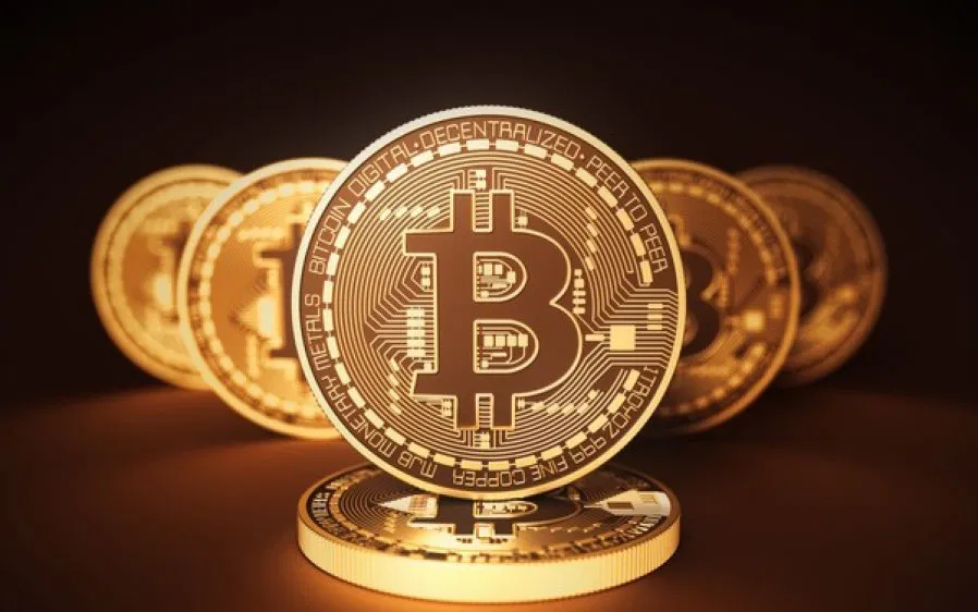 到手的稳定币法案，与坐不住的华尔街银行家们